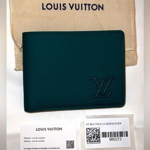 Brand New Louis Vuitton Muktiple Wallet